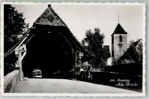 3270 Aarberg Foto AK Alte Brücke Kirche Fahrrad
