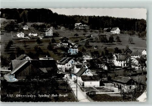 8942 Oberrieden - Spielhof Hub Bergli