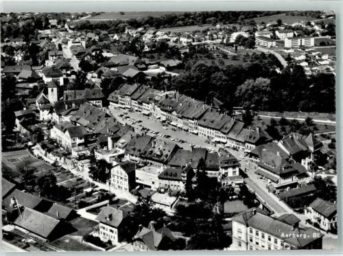 3270 Aarberg - Fliegeraufnahme