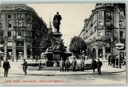 8000 Zürich - Bahnhof Alfred Escher Denkmal