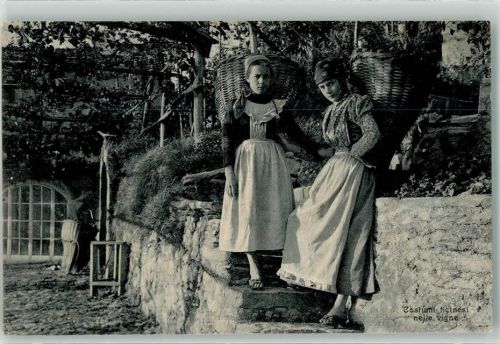 Winzer Trachtenmädchen