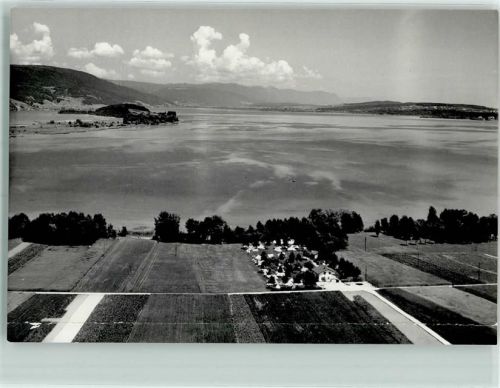 3235 Erlach Gebrauchsspuren Campingplatz Petersinsel