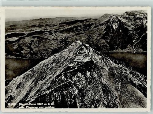 Niesen - Fliegeraufnahme Kulm