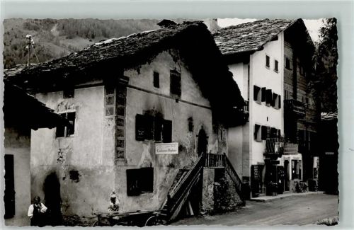 1983 Evolène Gebrauchsspuren ALte Häuser