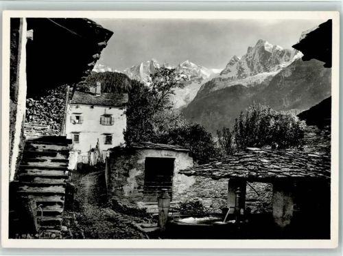 7610 Soglio - Dorfbrunnen