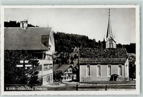 9035 Grub AR - Dorfplatz
