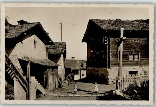 3961 St-Luc Foto AK Kreuz Kinder