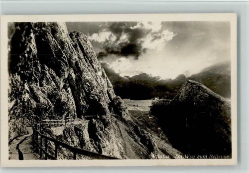 Pilatus - Am Weg zum Bellvue Hotel Klimsenhorn