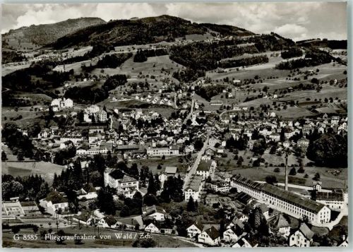 8636 Wald ZH - Fliegeraufnahme