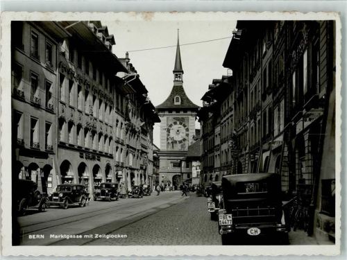 3000 Bern Berne - Marktgasse mit Zeitglockenturm Oldtimer