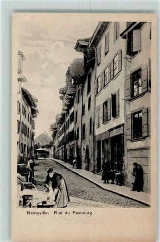 2520 La Neuveville Gebrauchsspuren Rue du Faubourg