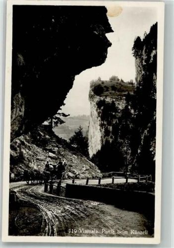 Viamala 193o Foto AK Postkutsche beim Känzeli