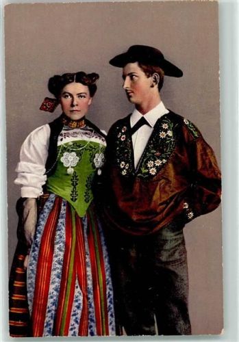 Unterwaldner Trachtenpaar