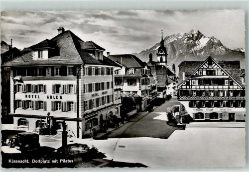 6403 Küssnacht am Rigi - Dorfplatz mit Pilatus Oldtimer