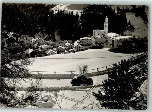 7450 Tiefencastel Foto AK Julierroute Winter Schnee Kirche Auto