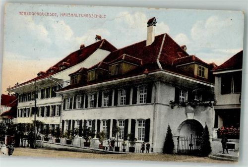 3360 Herzogenbuchsee Gebrauchsspuren Haushaltungsschule