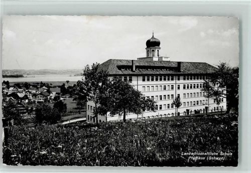 8330 Pfäffikon ZH - Landwirtschaftliche Schule