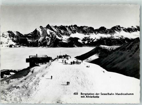 8896 Bergheim Flumserberg 1957 - Bergstation der Sesselbahn Maschgenkamm mit Alvierkette