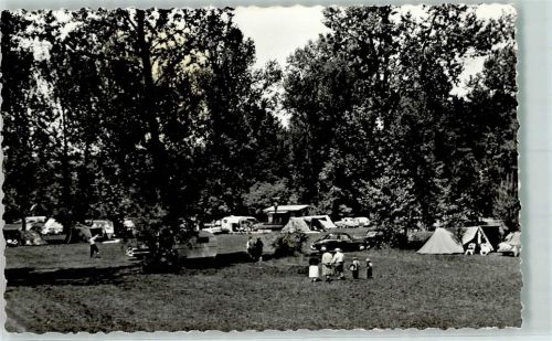 1585 Salavaux - Campingplatz