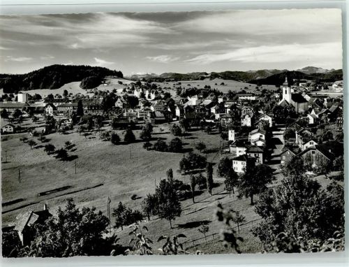 9533 Hof Kirchberg SG - Teilansicht, sehr gute Erhaltung AK