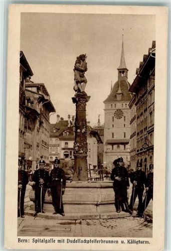 3000 Bern Berne Gebrauchsspuren Spitalgasse Dudelsackpfeiferbrunnen Käfigturm Soldaten