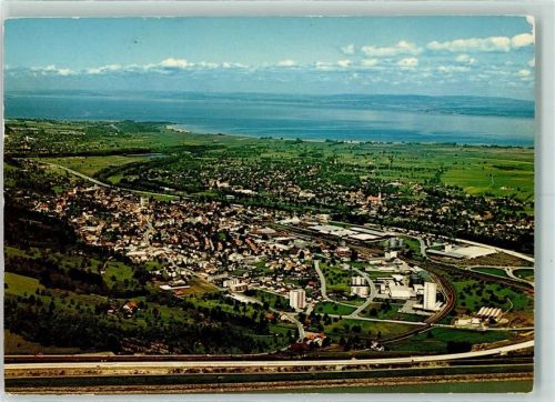 9430 St. Margrethen SG - Fliegeraufnahme im Rheintal mit Bodensee