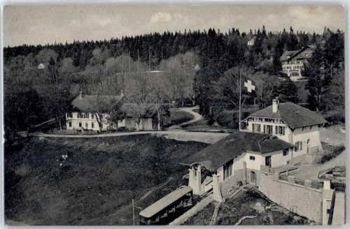 2067 Chaumont - Station du Funiculaire, Hotel