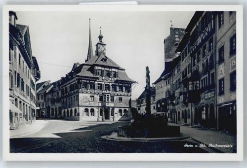 8260 Stein am Rhein - Rathaus, Rathausplatz, Brunnen