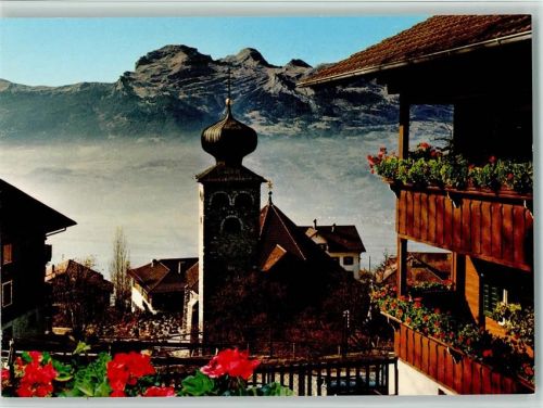 9497 Triesenberg - Ortsansicht Kirche