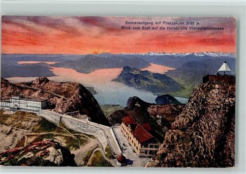 6010 Pilatus Kulm - Sonnenaufgang Blick vom Esel auf die Hotels und Vierwaldstättersee