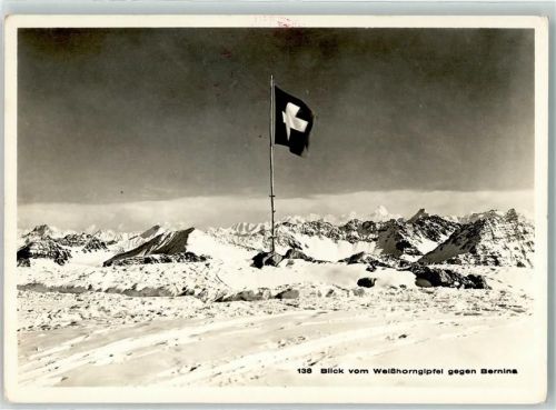 Bernina - Vom Weisshorngipfel Schweizerfahne