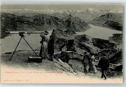6010 Pilatus Kulm - Touristen mit Fernrohr