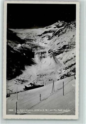 7710 Alp Grüm - Alp Grüm-Station mit Piz Palü und Palü-Gletscher Winteraufnahme
