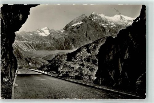 Sustenstrasse - Hotel Steingletscher