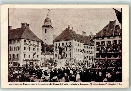 2300 La Chaux-de-Fonds 1912 - Inauguratio du Monument de la Republique Apres le discours de M.P. Mosimann President de Ville