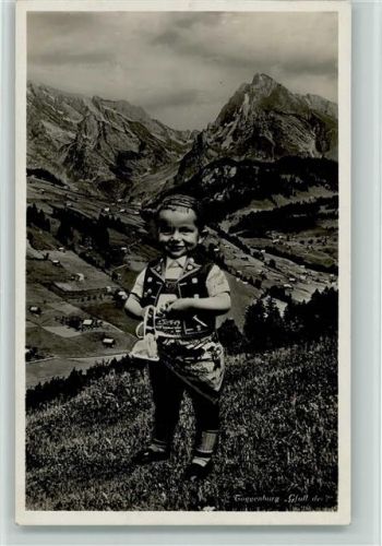 Junge in Tracht Trachten Toggenburg