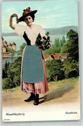 1900 - Frau mit echter Stoff Applikation Prägedruck Weintrauben