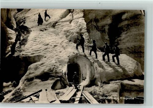 Grindelwald - Eisgrotte Bergsteiger Seilschaft