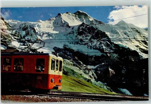 3823 Kleine Scheidegg - Kleine Scheidegg mit Jungfrau Bahn