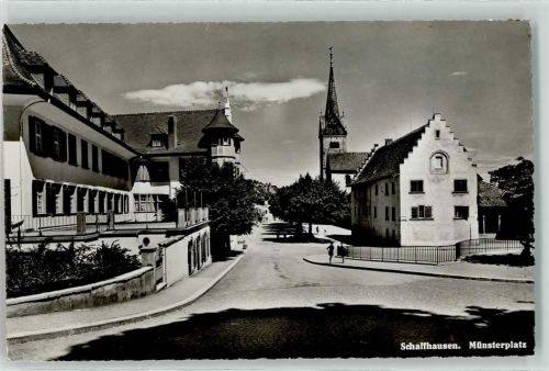 8200 Schaffhausen Sciaffusa - Münsterplatz