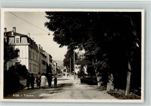 2105 Travers - Straßenbild - Verlag SG Societe Graphiques 4228 , Erhaltung I AK