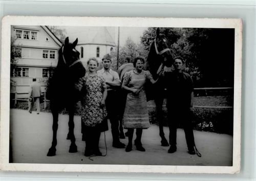 Herisau 2 Pferde 2 Frauen 2 Soldaten Militär Schweiz