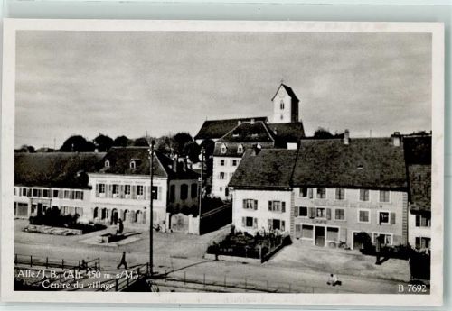 2942 Alle - Centre du village