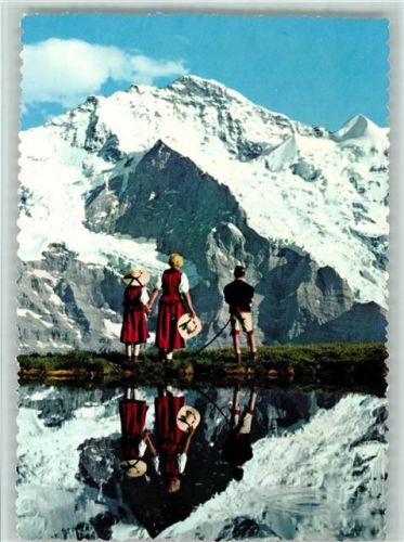 Interlaken Schynige Platte Berner Oberländer Trachten familie an der Jungfrau AKU2 Tracht Schweiz