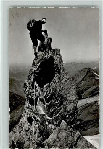 3961 Zinal - Rothorn de Zinal Le sommet du Rasoir Bergsteiger