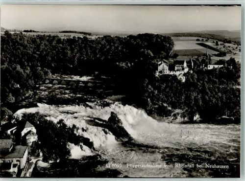 8212 Neuhausen am Rheinfall - Fliegeraufnahme