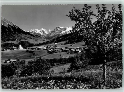 7249 Serneus - Blick nach Serneus gegen Silvretta