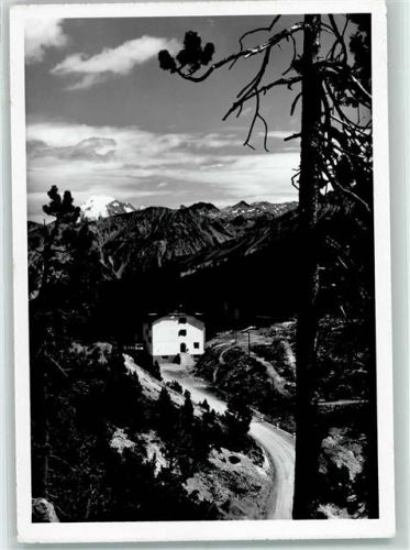 Süsom Givé - Touristen- und Passantenhaus Süsom Gjvè Ofenbergpasshöhe Blick auf Ortler