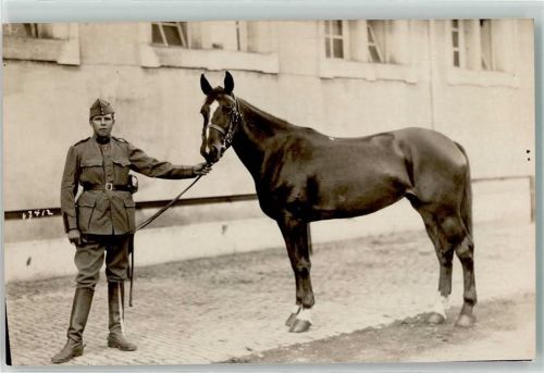 3000 Bern Berne Foto AK Uniform Pferd Kaserne Ort handschriftlich Foto Keller