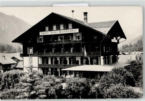 3775 Lenk im Simmental